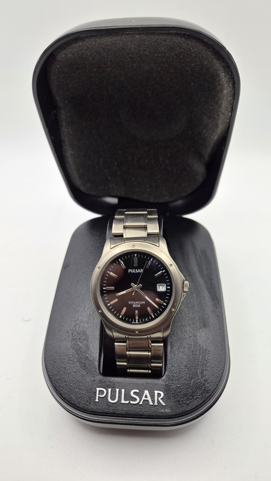vintage Mens Pulsar Titanium VX42-X065  quartz watch  0