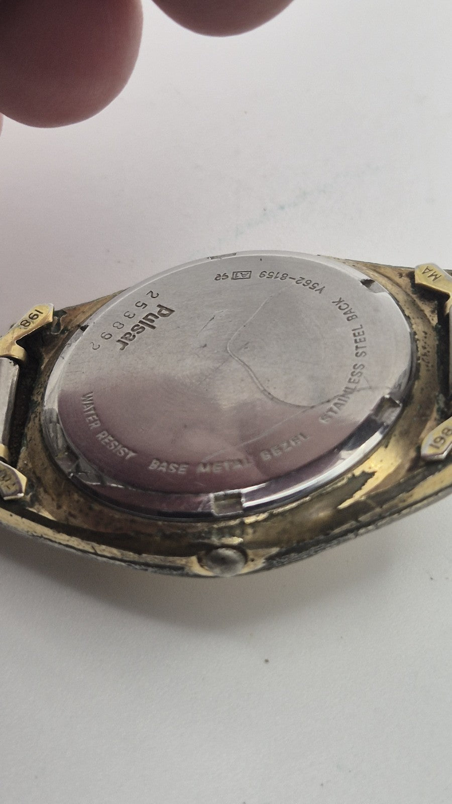 Pulsar quartz watch, model Y562-815915