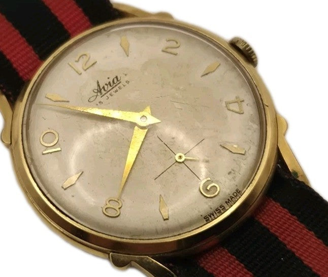 Avia 15 Jewels Vintage Swiss HandWind Small Seconds – Working3