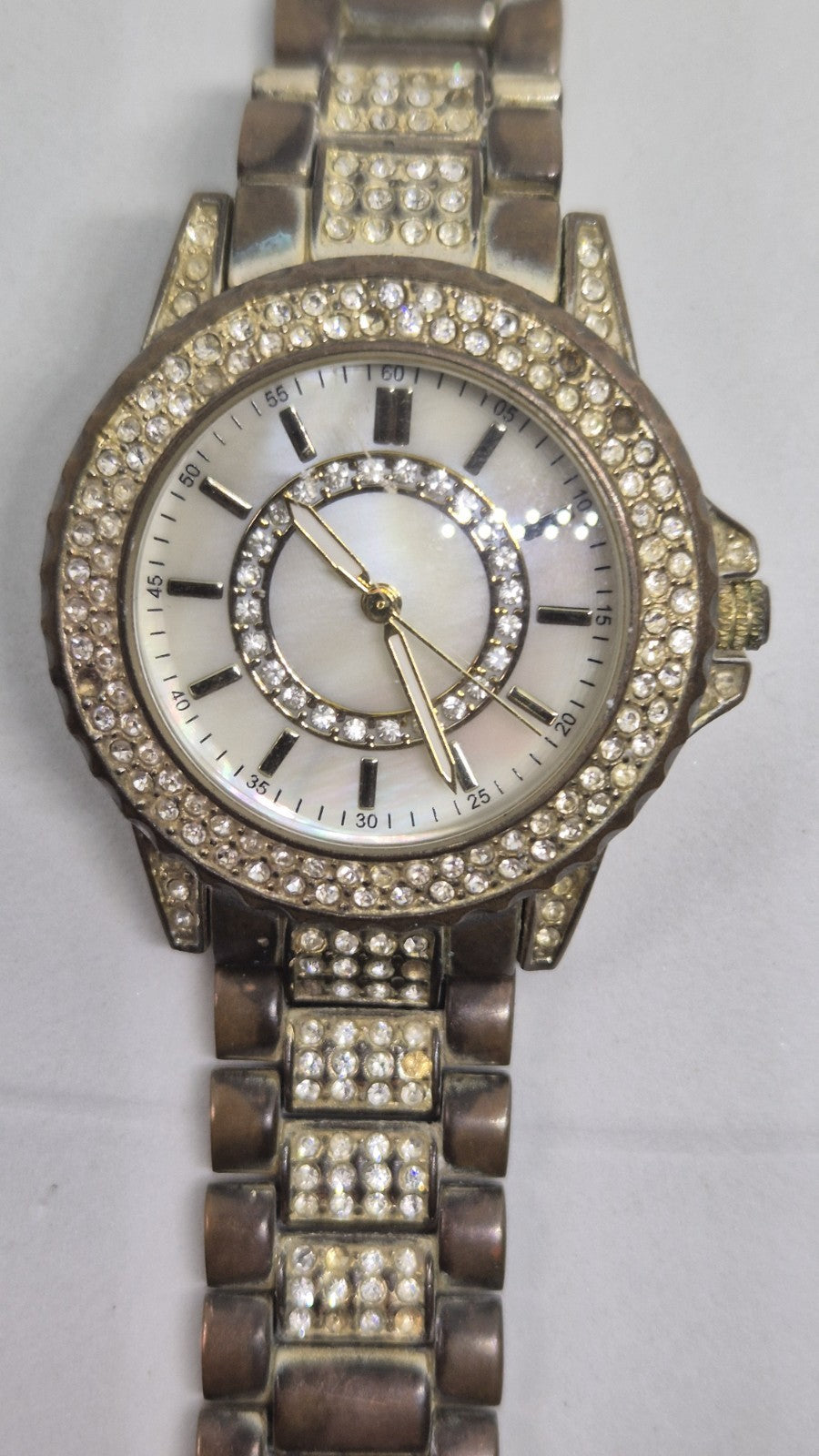 Gold tone womens fashion wrist watch0