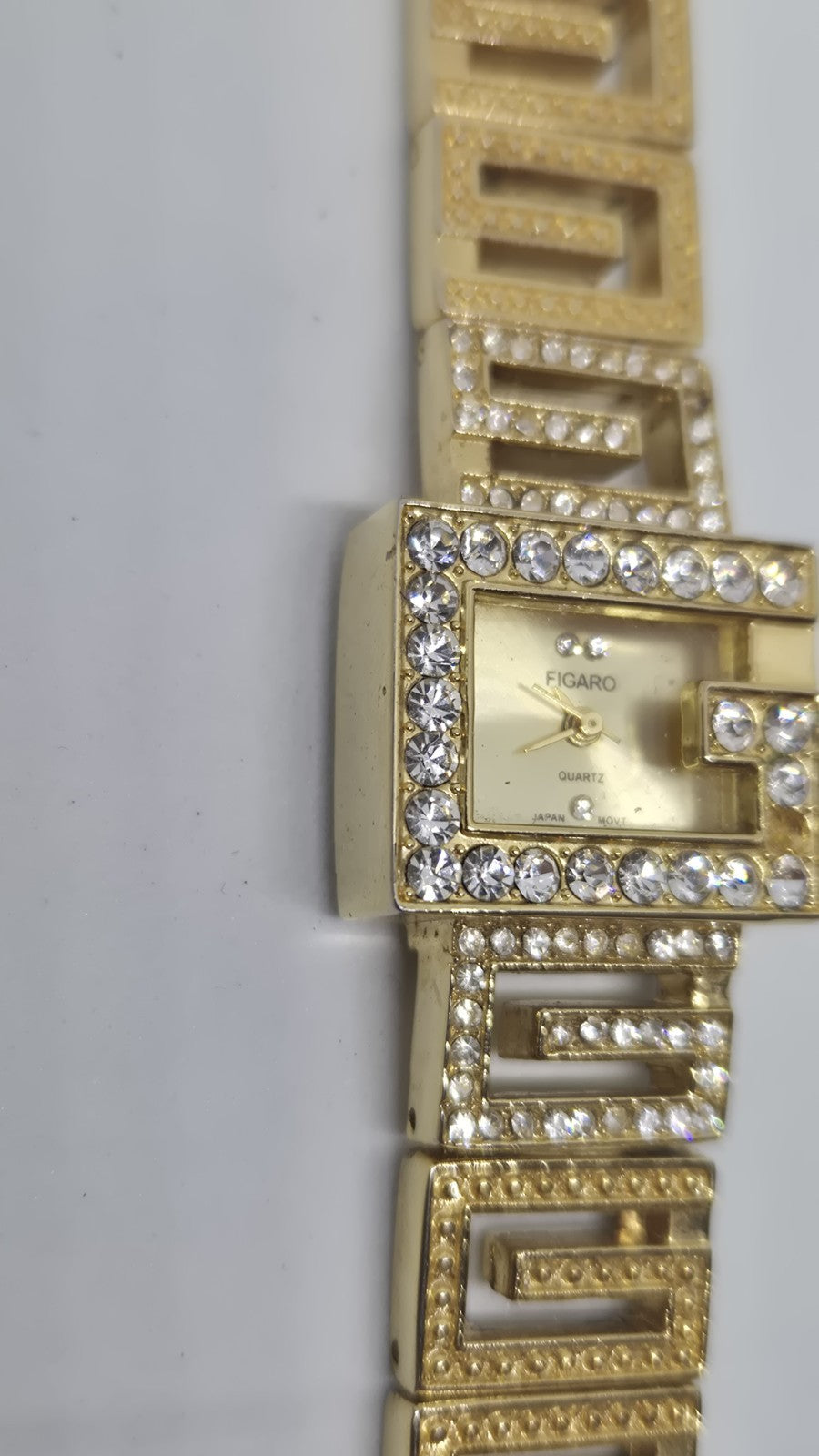 Figaro ladies watch1