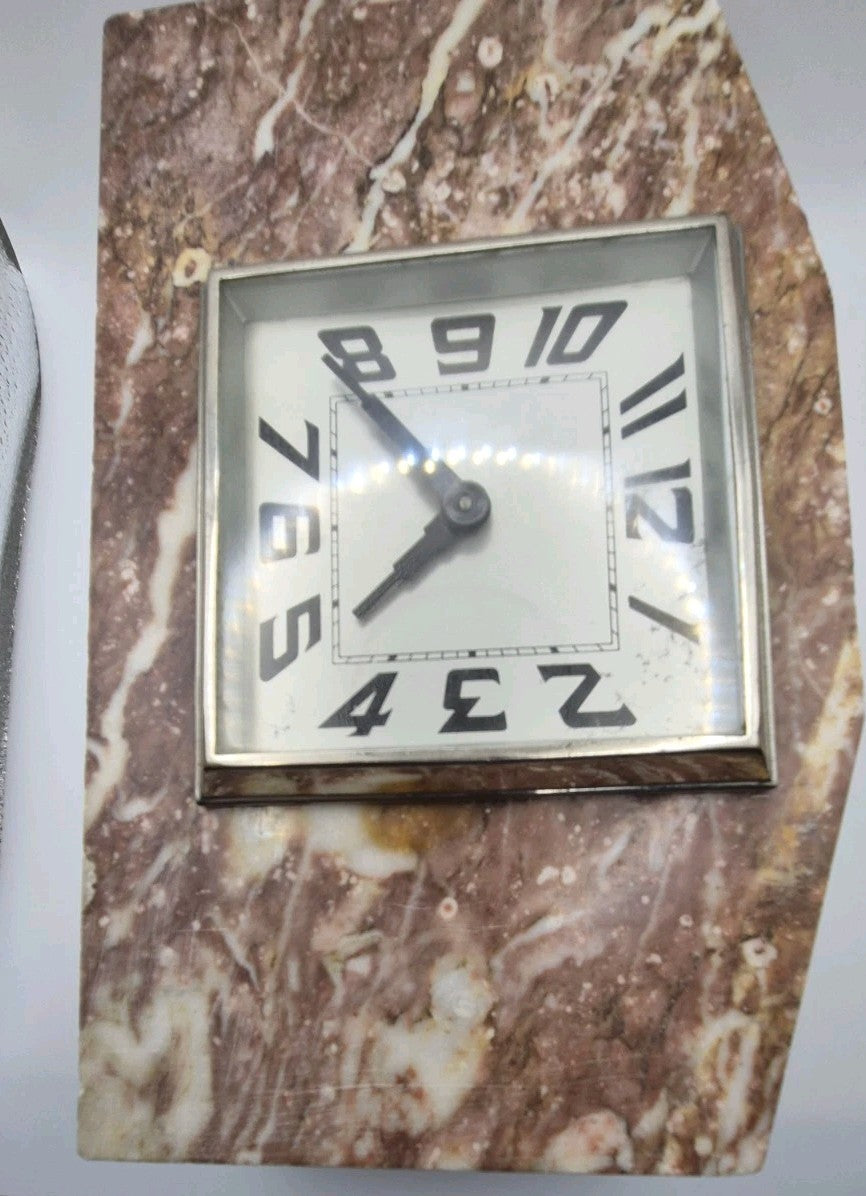 Art Deco marble mantel clock set with matching garniture vases4