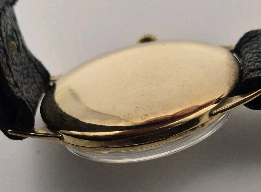 Accurist 1960s 9 Carat Gold Watch,  date, 21 Jewels, Working, Swiss Made13