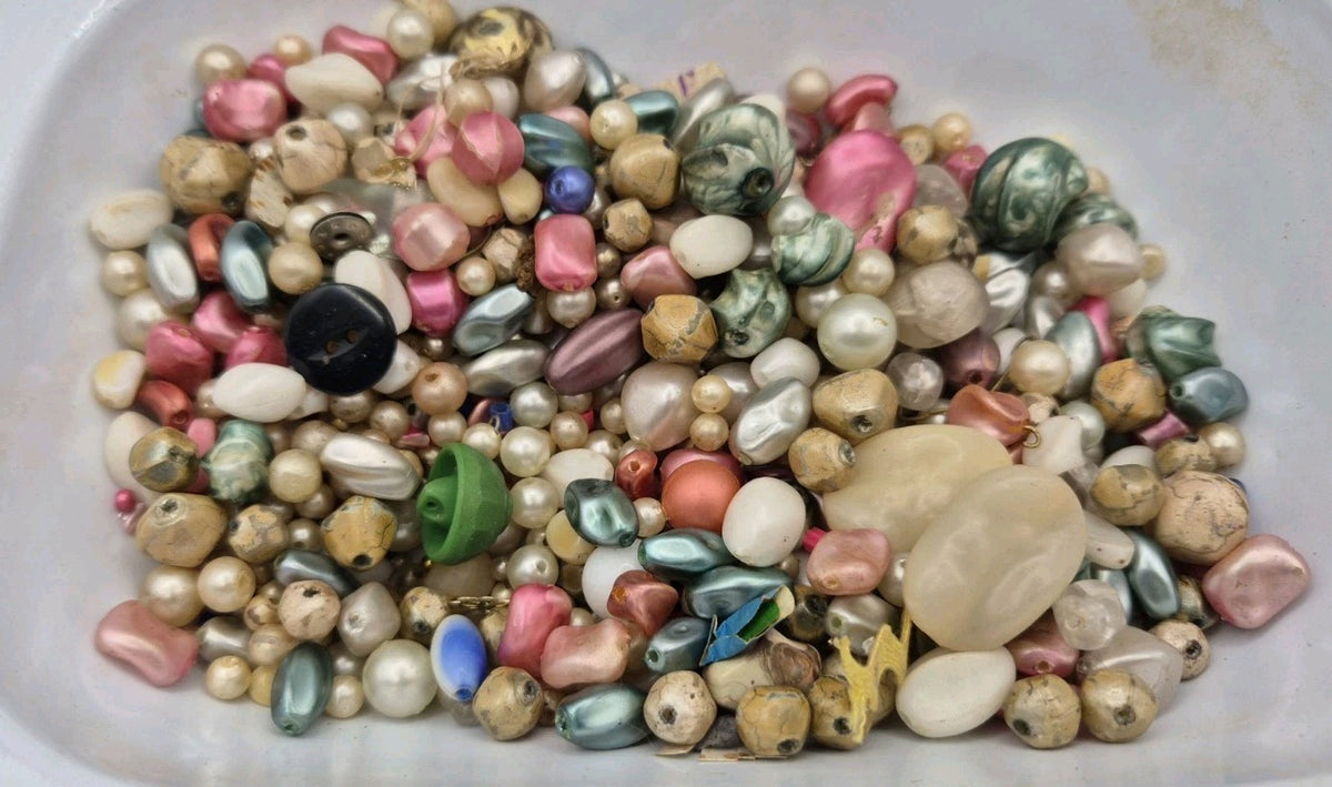 Job Lot   291g Assorted beads findings for jewellery making, Crafts Etc 1