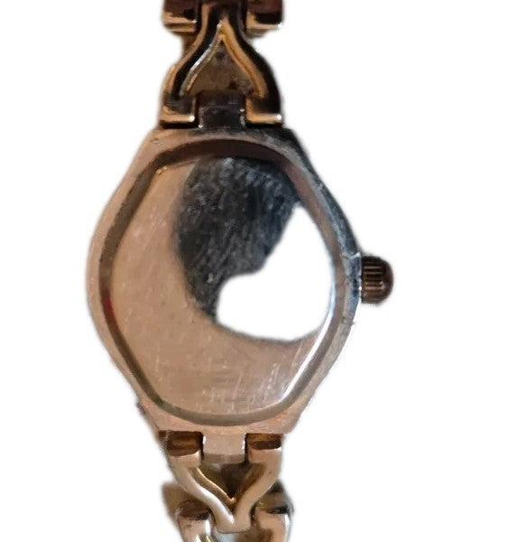 Ladies Unbranded Quartz Wristwatch4