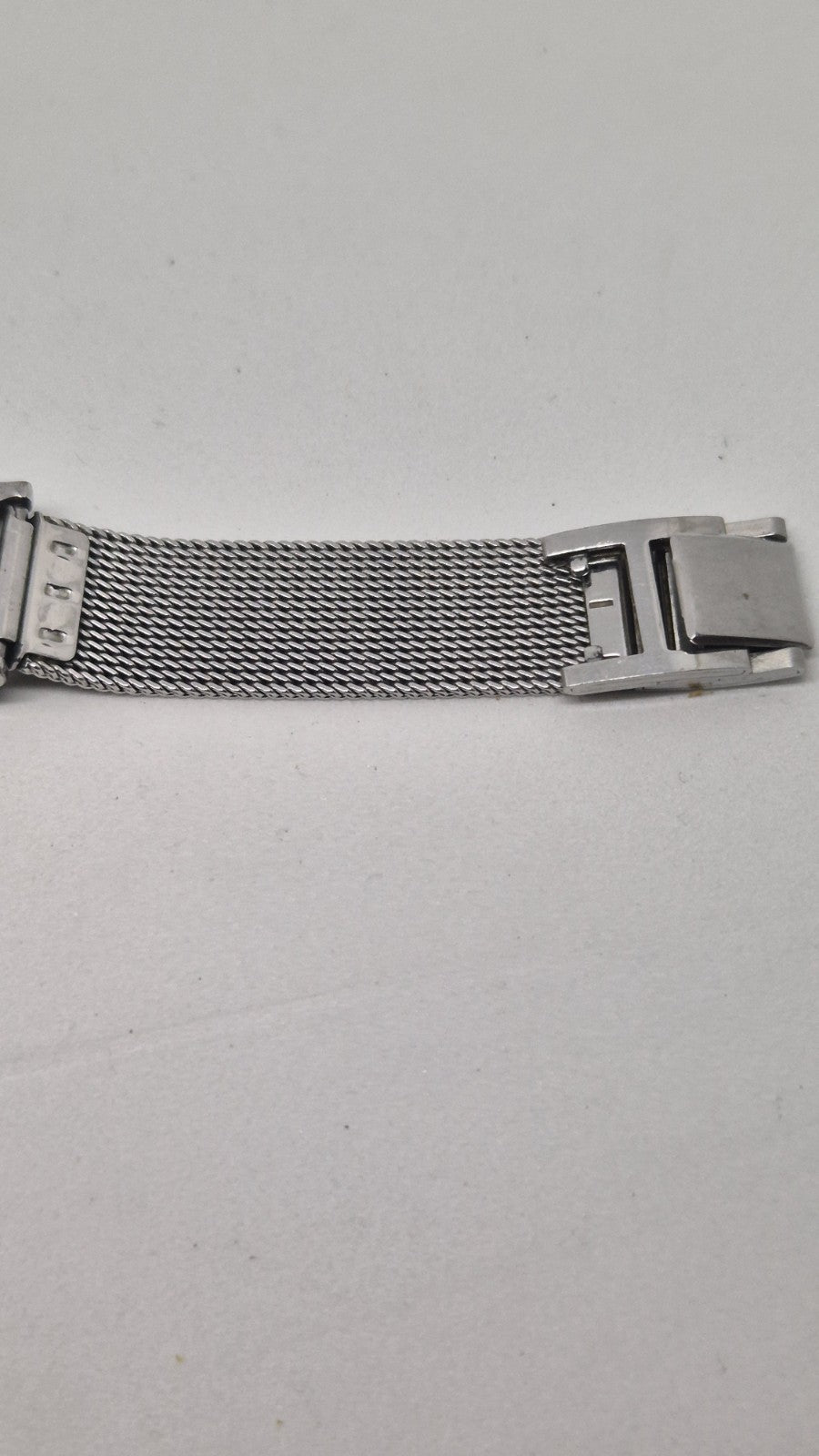 Very Nice Marks and Spencer Quartz Watch Working18