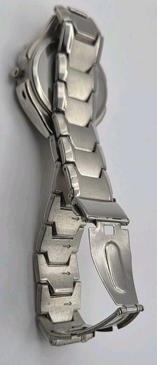 Mens Quemex quartz wristwatch with a silver-tone stainless steel case and...12
