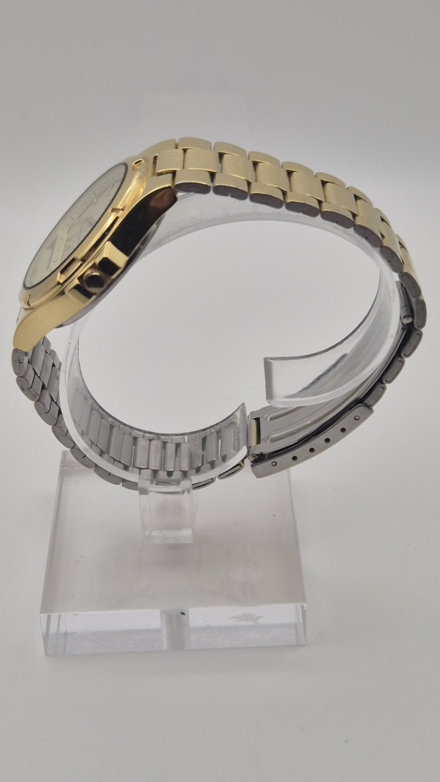 Vintage Men’s Pulsar Analog Digital Chronograph Watch V041-90307