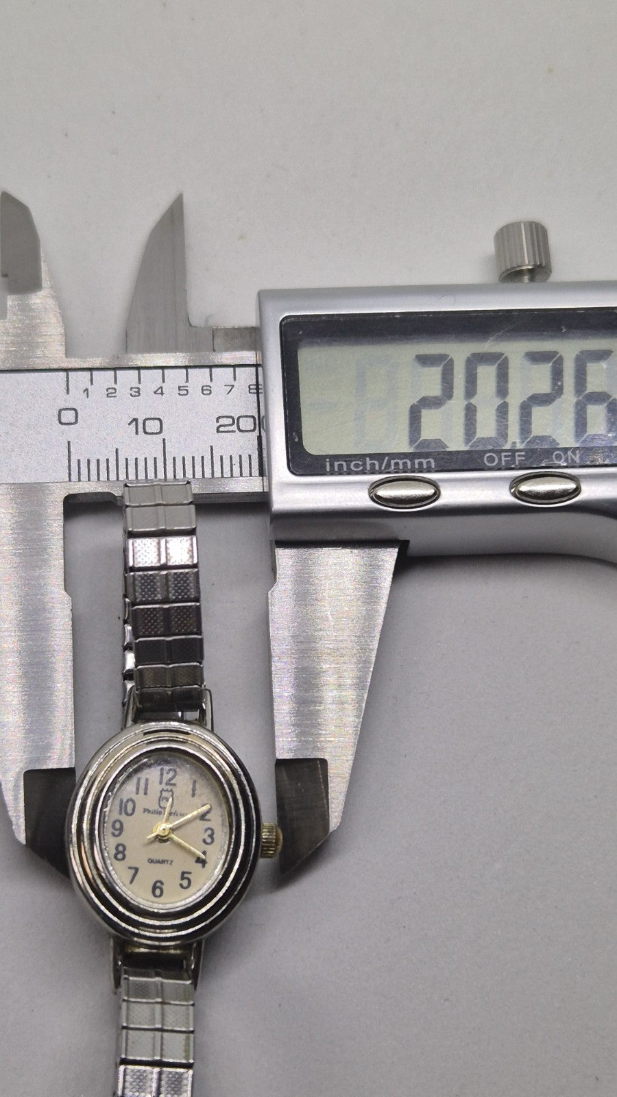 Philip Mercier Ladies  Quartz Watch  With A Expandable Bracelet10