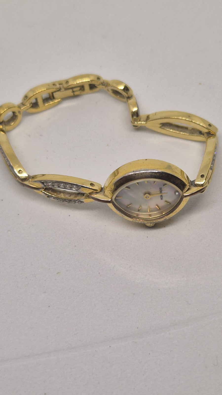Ladies  Sekonda Teardrop Face Gold Strap Watch8