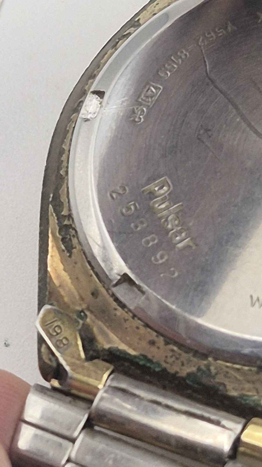 Pulsar quartz watch, model Y562-815922