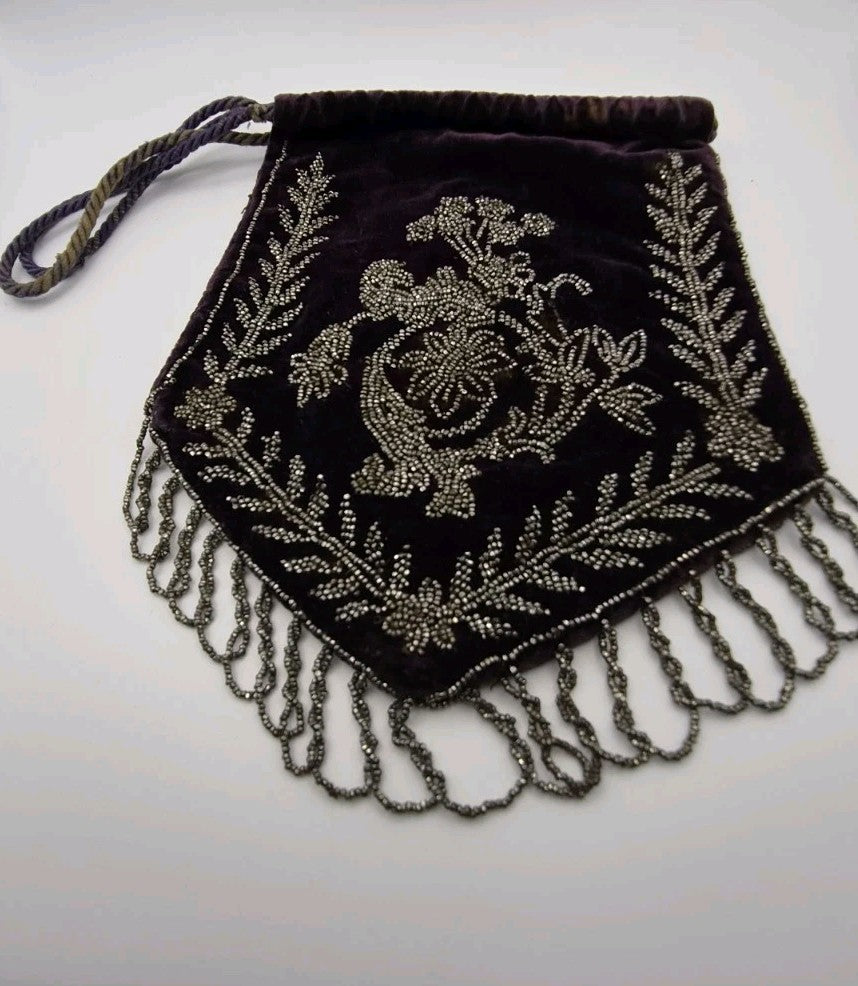 antique Victorian drawstring reticule1