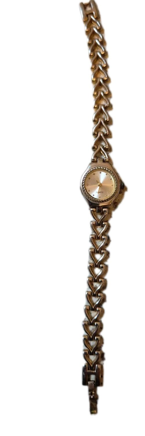 Ladies Unbranded Quartz Wristwatch1