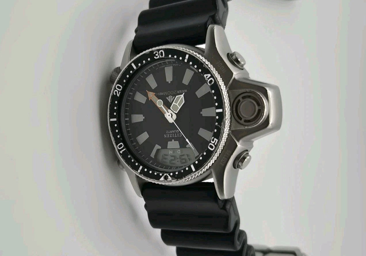 CITIZEN Promaster Aqualand Quartz Rubber C022-088034 watch 457115