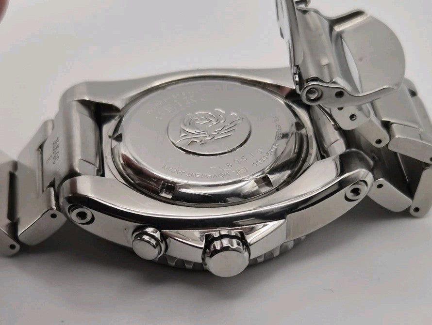 Seiko Kinetic Diver 200m watch 5M62-0BL023