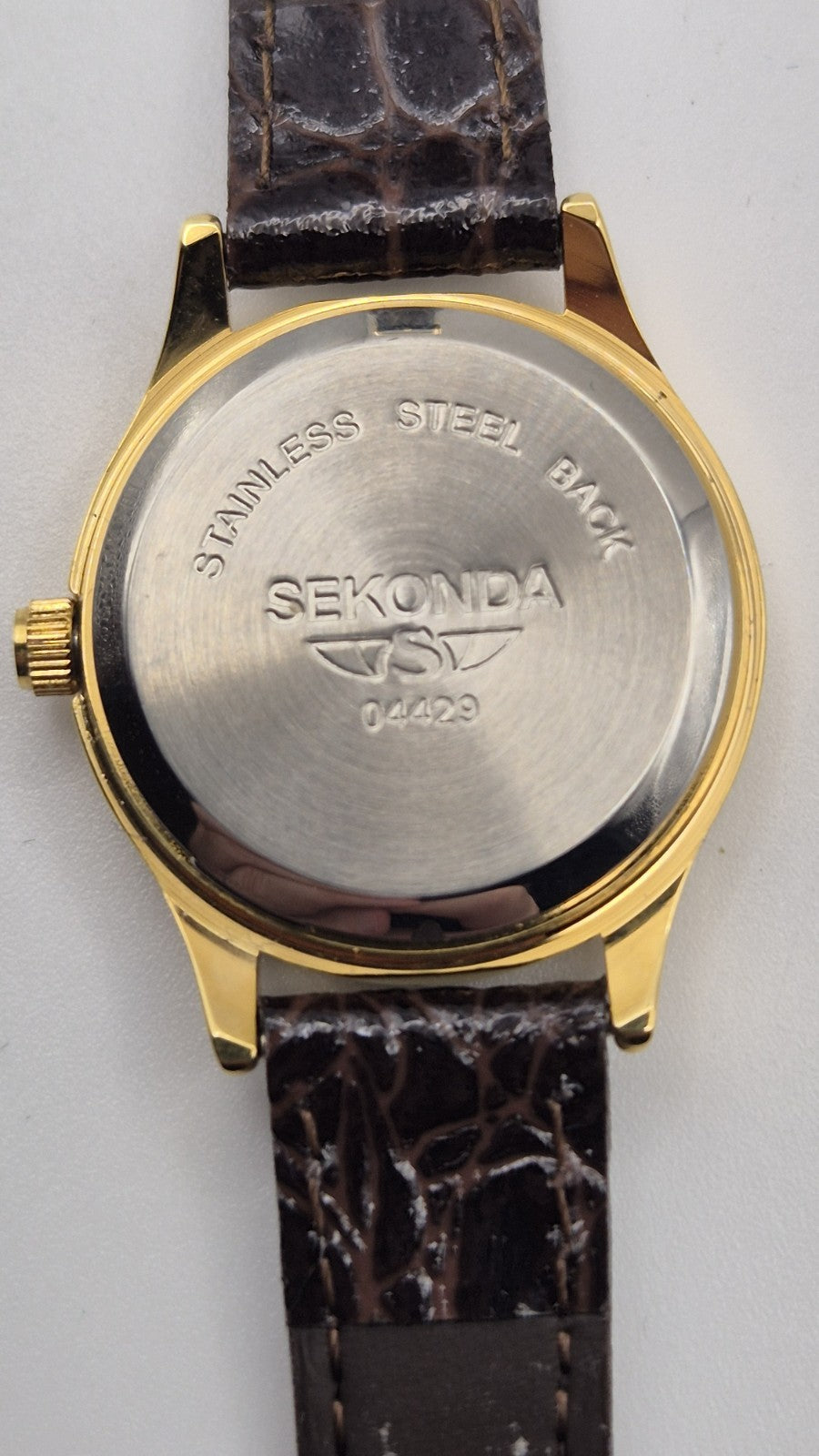 Sekonda Classic Quartz Watch with a gold-plated case and a brown, croc-effect...13