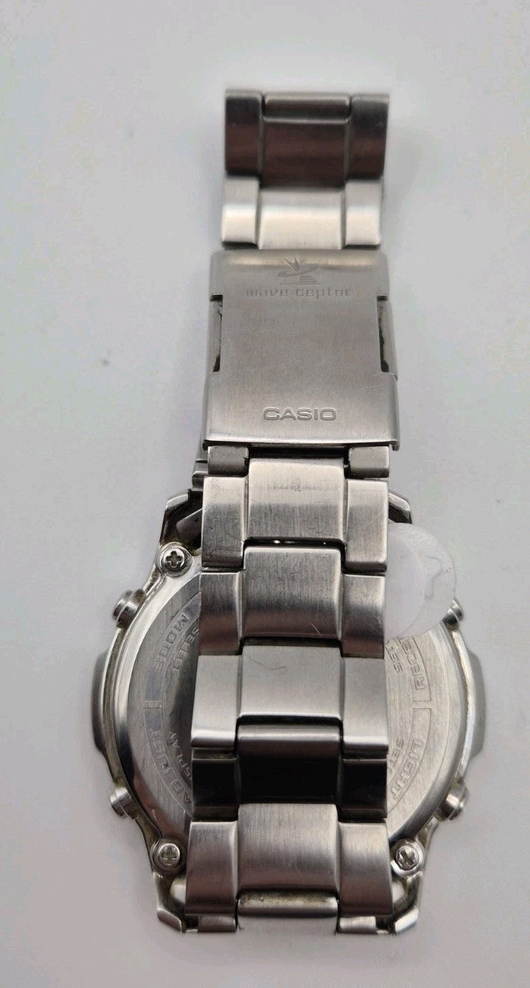 Casio Wave Ceptor WVA-210 wristwatch7