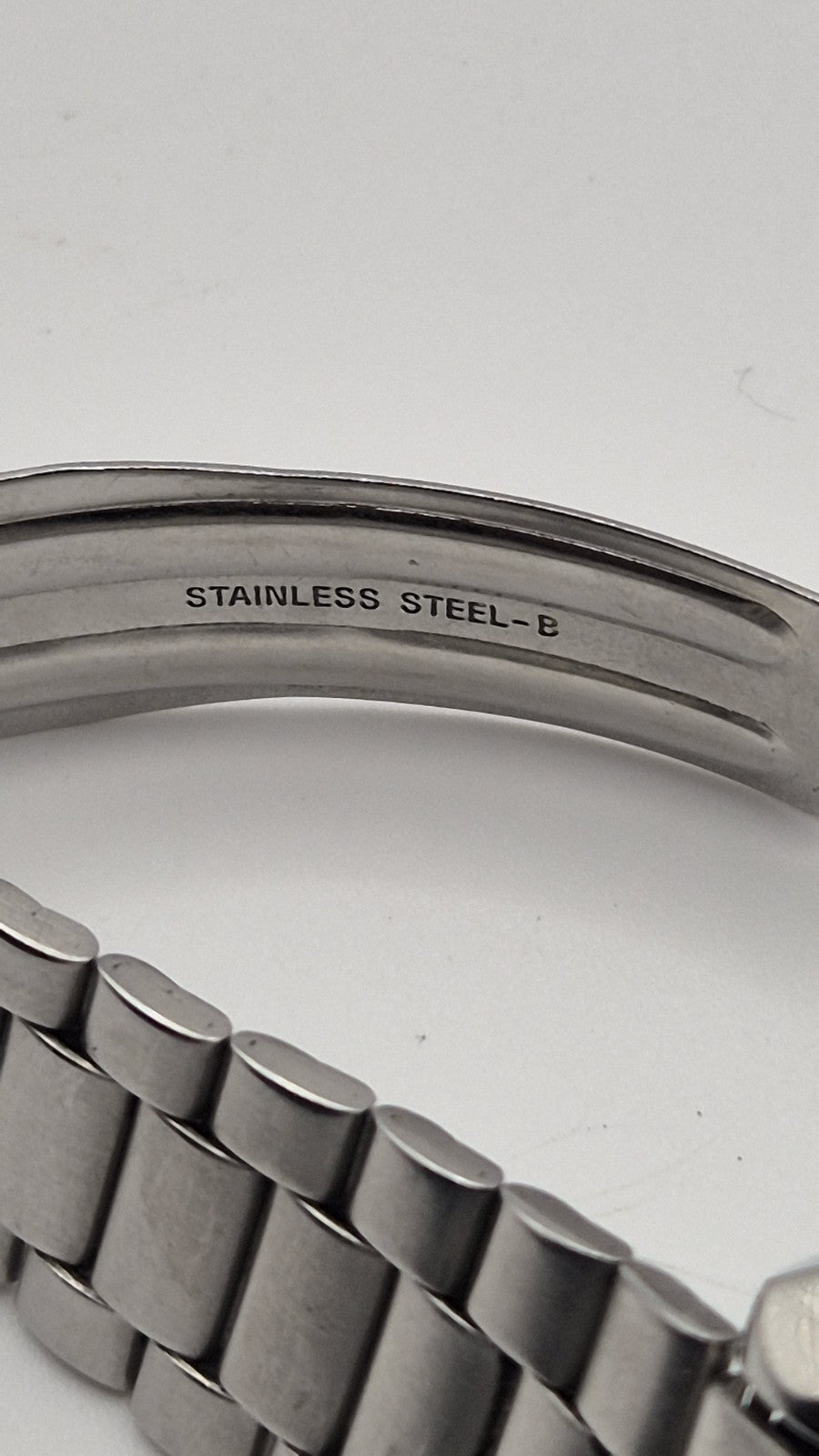 Vintage Seiko Automatic 7006 8040 Day Date Silver Dial – 19J – Japan13