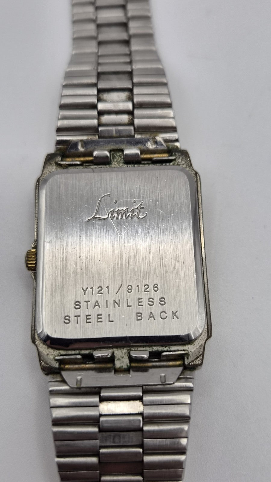 Vintage Mens Limit Y121 / 9126 watch20