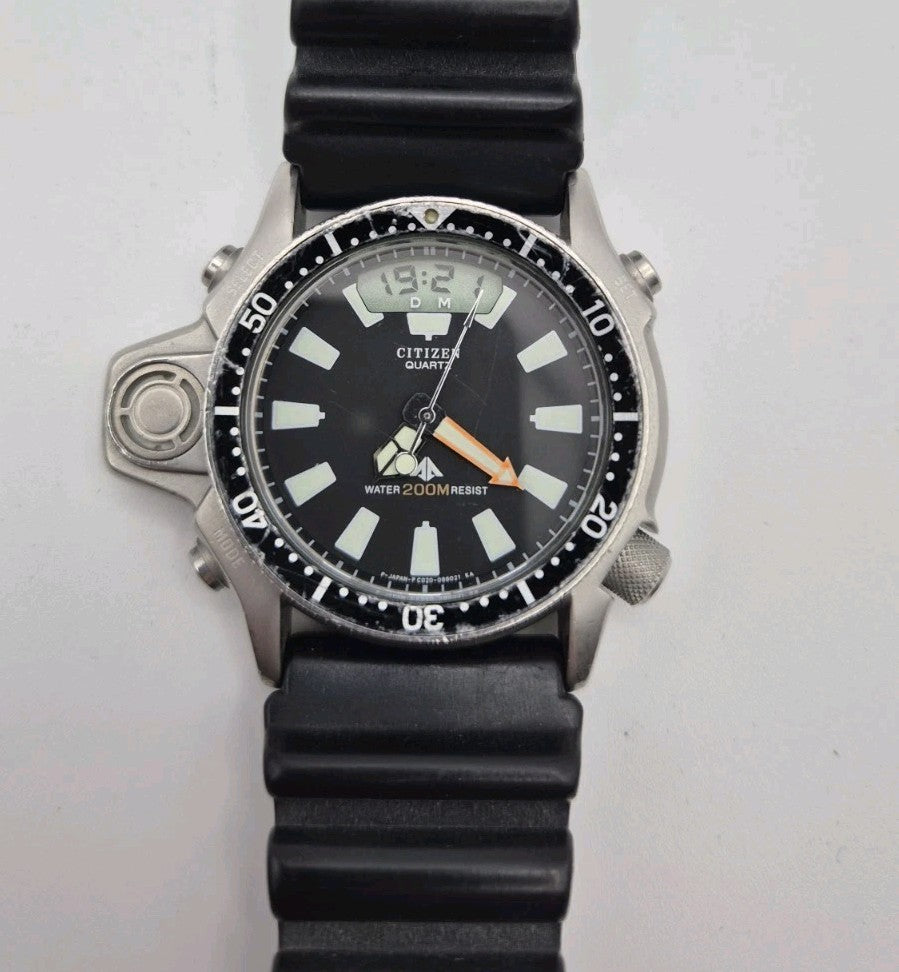 CITIZEN Promaster Aqualand Quartz Rubber C022-088034 watch 45710