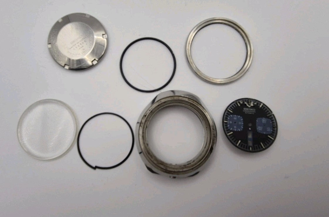 Authentic Seiko 6138 0040 Bullhead Chronograph Case Set Original Dial & Caseback0