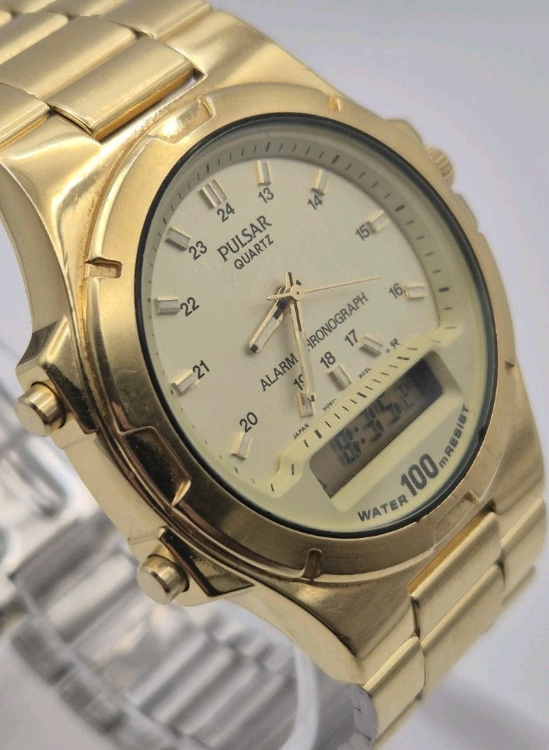 Vintage Men’s Pulsar Analog Digital Chronograph Watch V041 90300