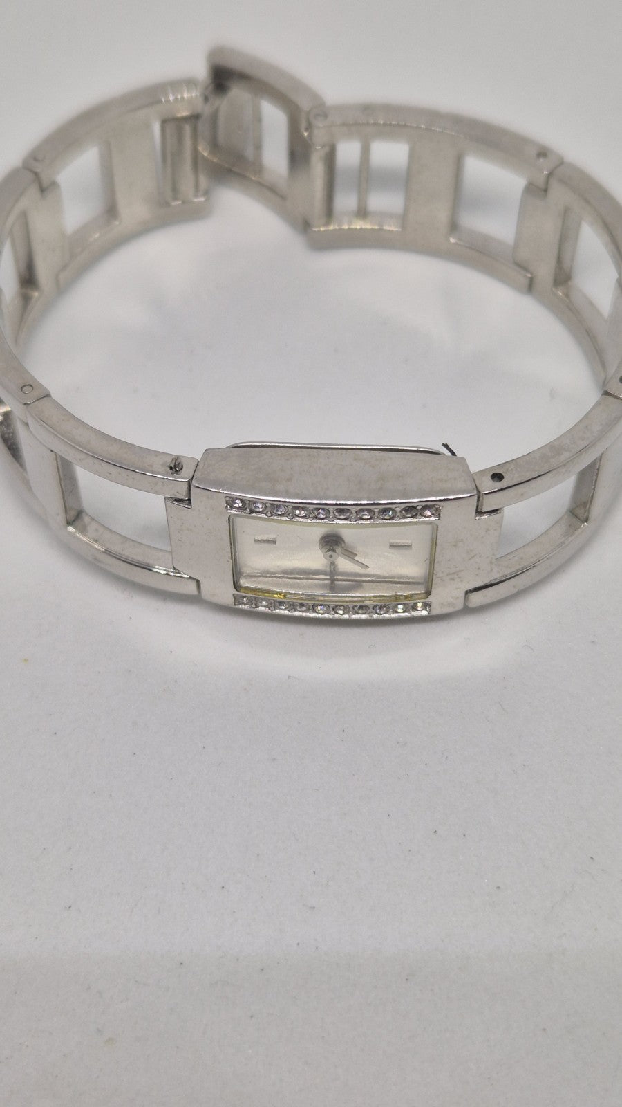 Ladies Quartz Dress Bangle Watch5
