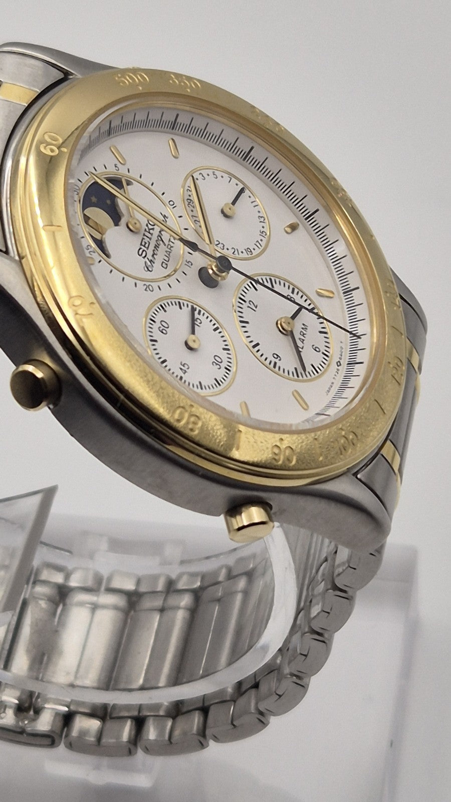 Seiko Men’s 7T36 6A3A Moon Phase Quartz Watch 4
