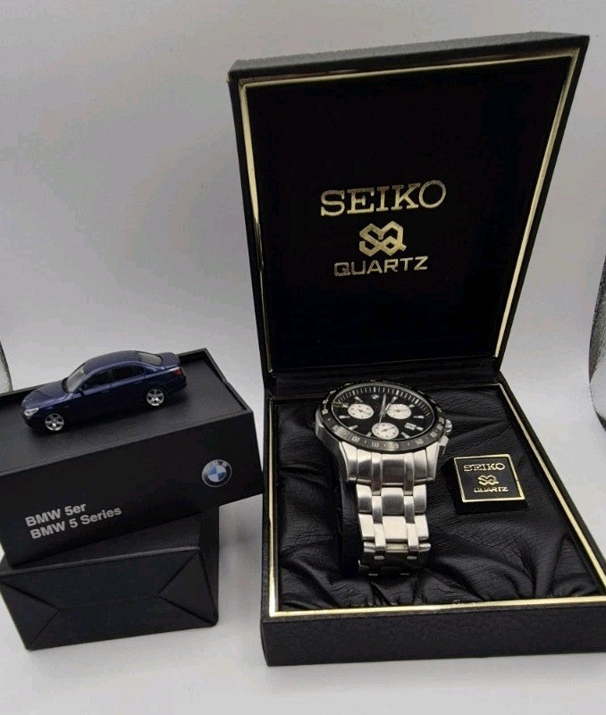  Gents Quartz BMW Chronograph Torneau W/ Date Window Working Wristwatch/Diecast 0