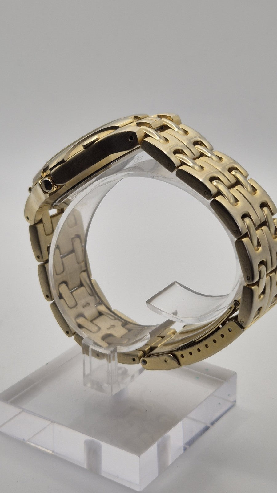 gold-toned Pulse brand watch7