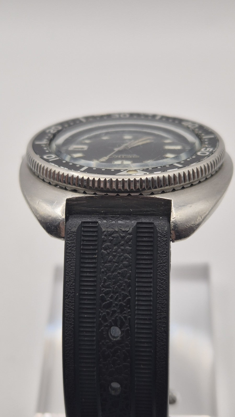 Seiko 6105-8110 Apocalypse Captain Willard10