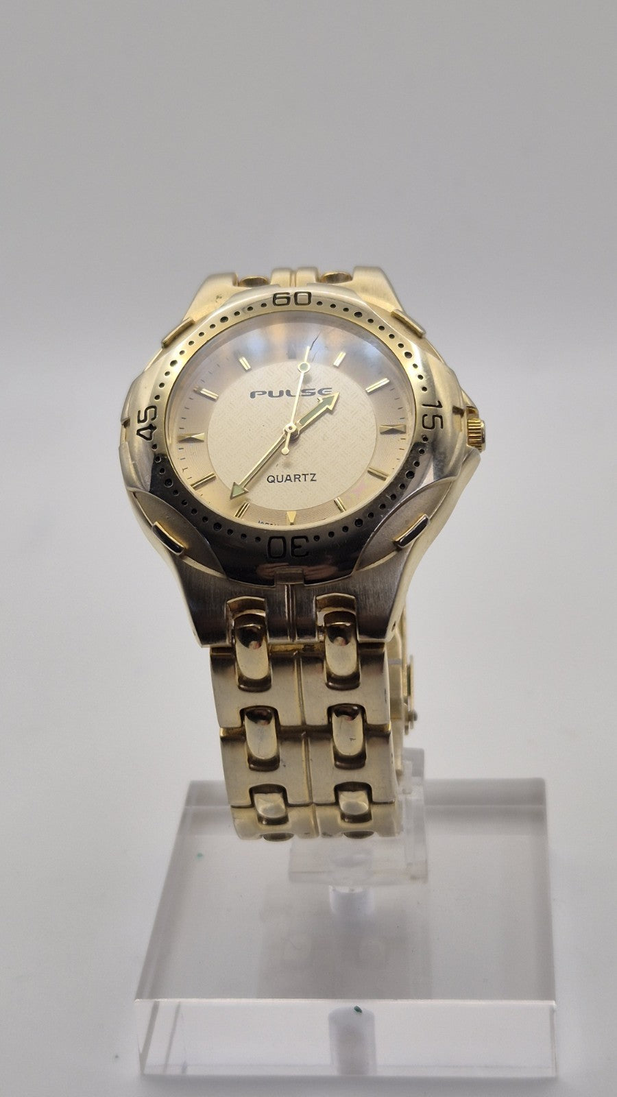 gold-toned Pulse brand watch1