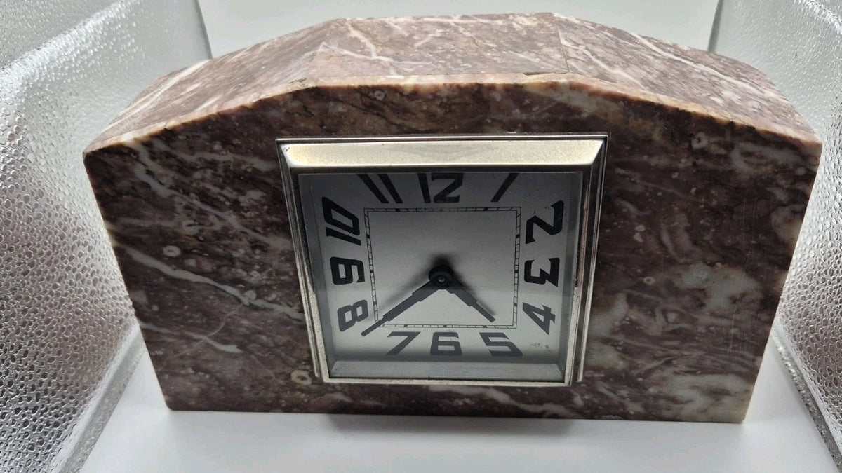 Art Deco marble mantel clock set with matching garniture vases3