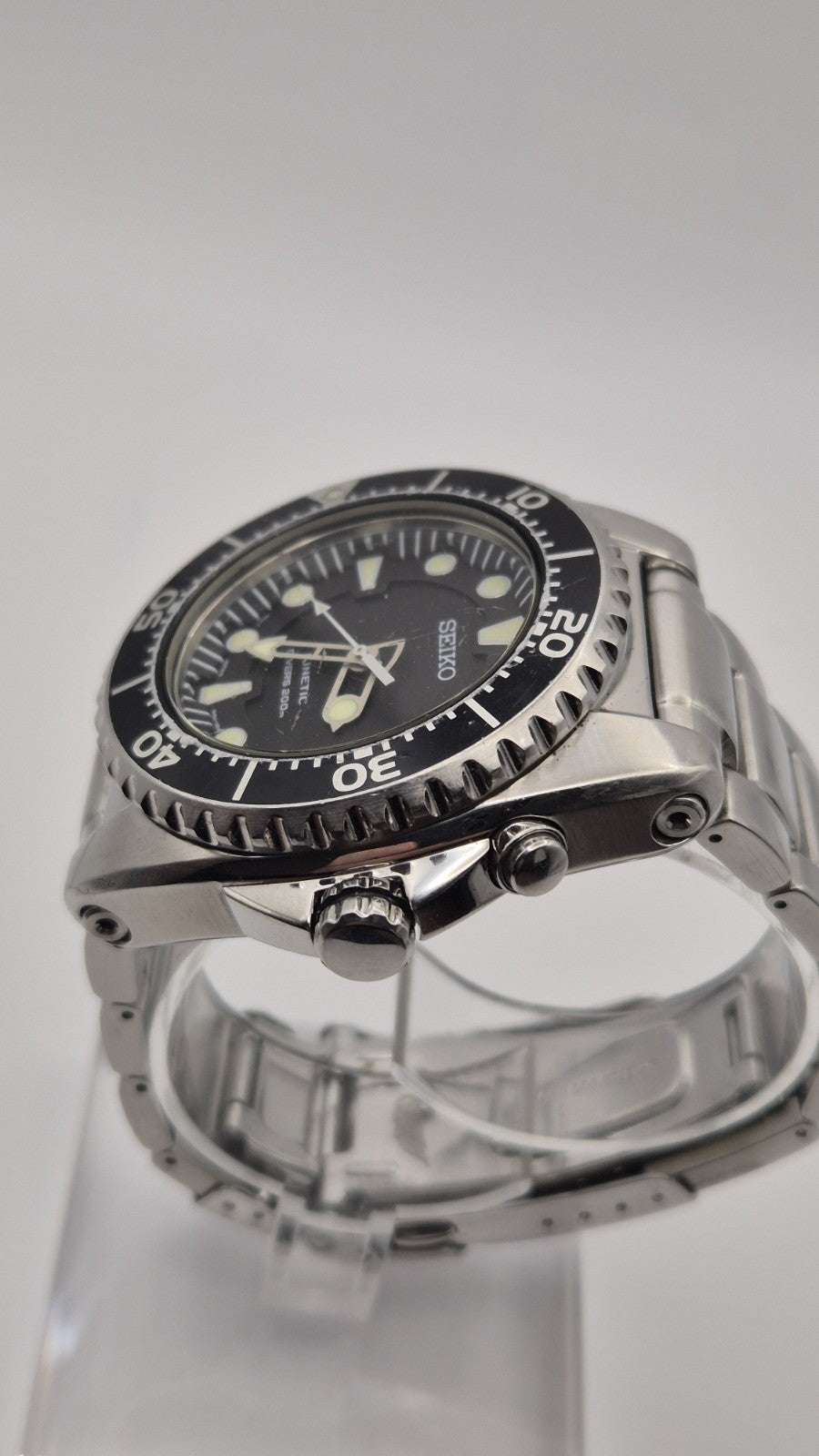 Seiko Kinetic Diver 200m watch 5M62-0BL012