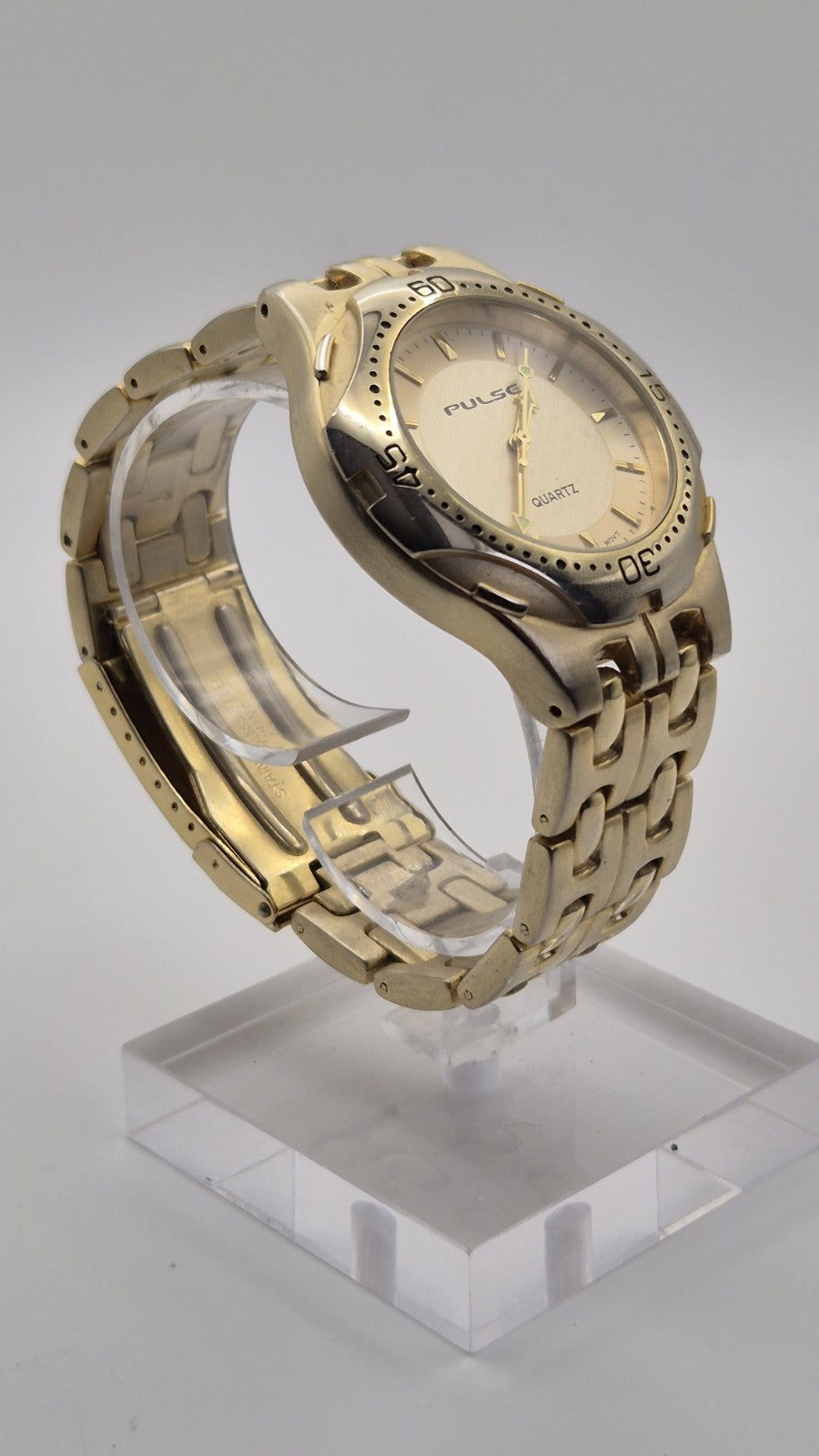 gold-toned Pulse brand watch2