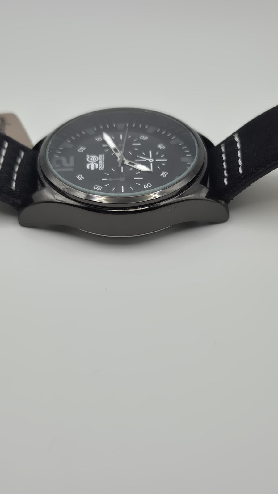 Crosshatch Men's Quartz Watch with Analogue Display and Black Strap5