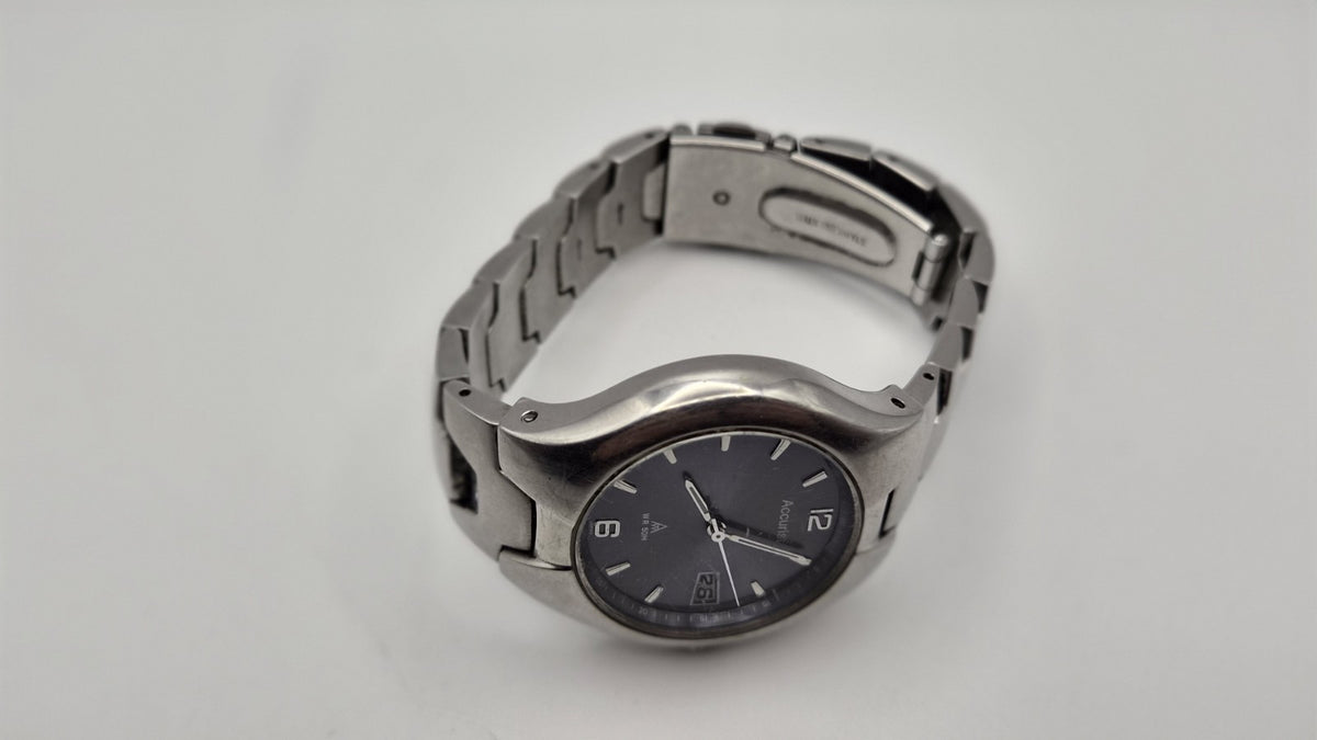Vintage Mens Accurist Wristwatch MB057. Working2