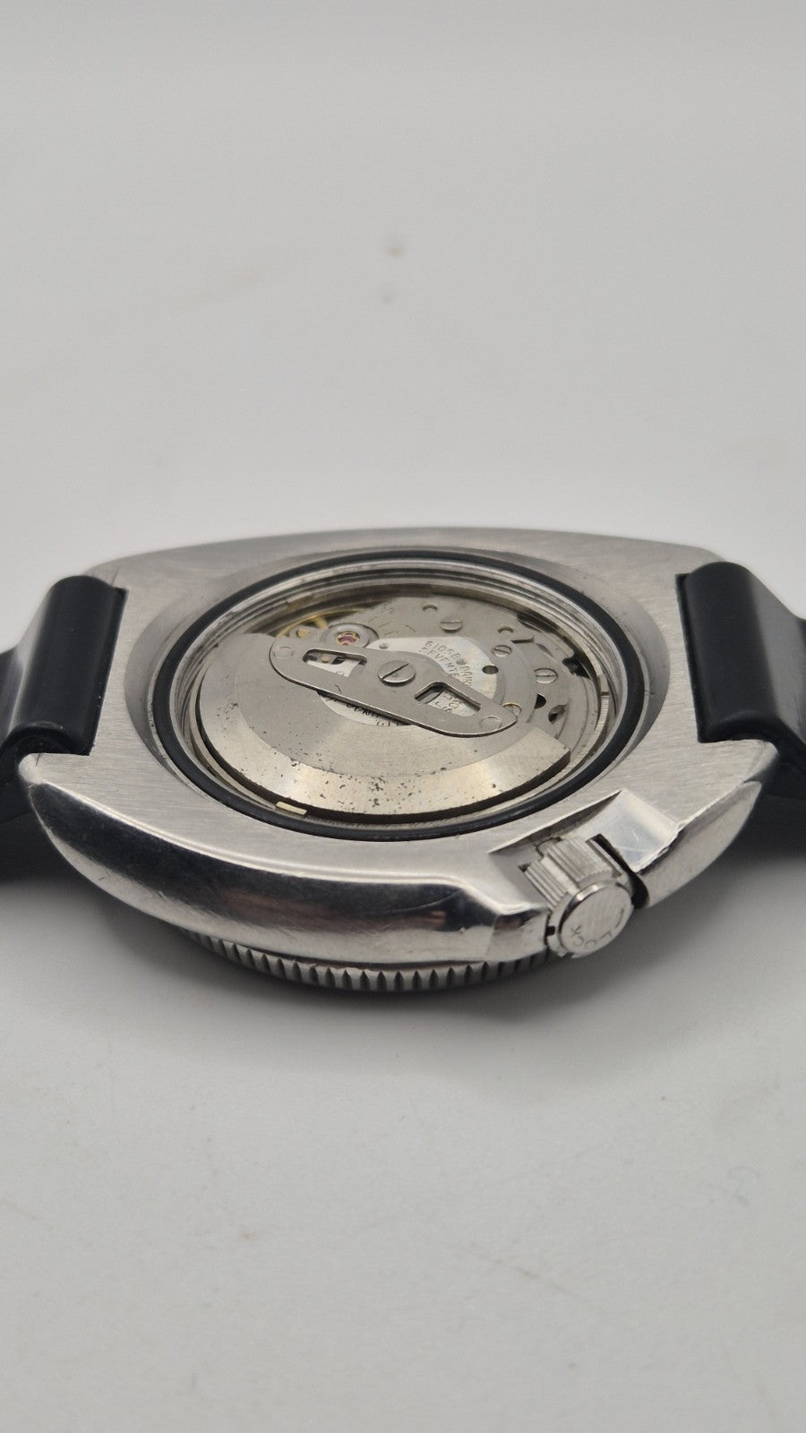 Seiko 6105-8110 Apocalypse Captain Willard21