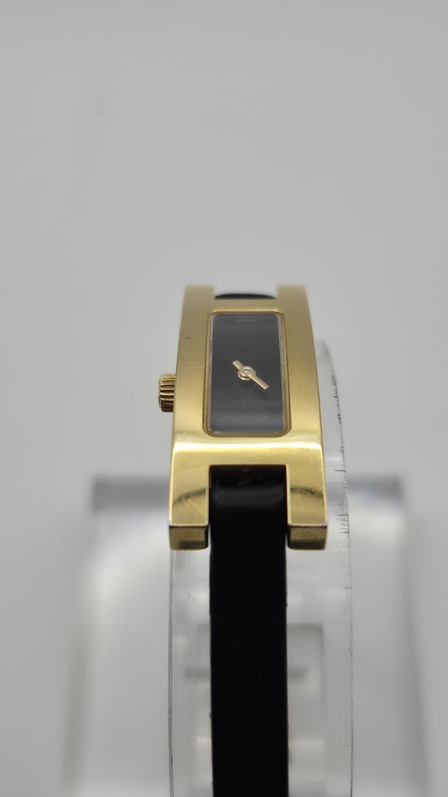 Gucci 3900L Gold Black Qz Women's Watch Vintage Used Working7