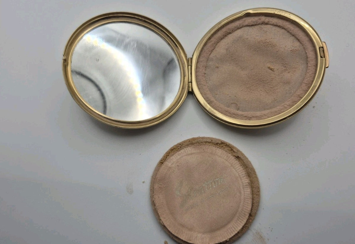 Vintage Stratton Powder Compact, Stratton Accessories, Stratton Powder Compact5