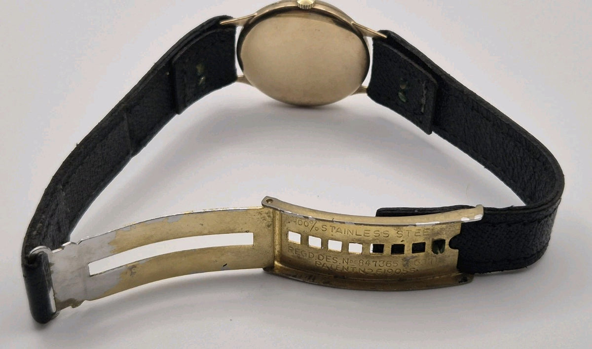 Accurist 1960s 9 Carat Gold Watch,  date, 21 Jewels, Working, Swiss Made12