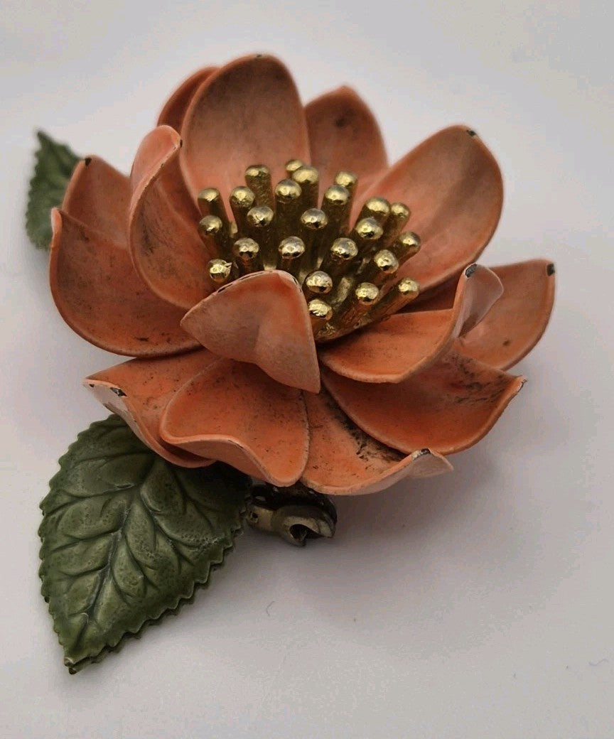 vintage dimensional floral brooch6