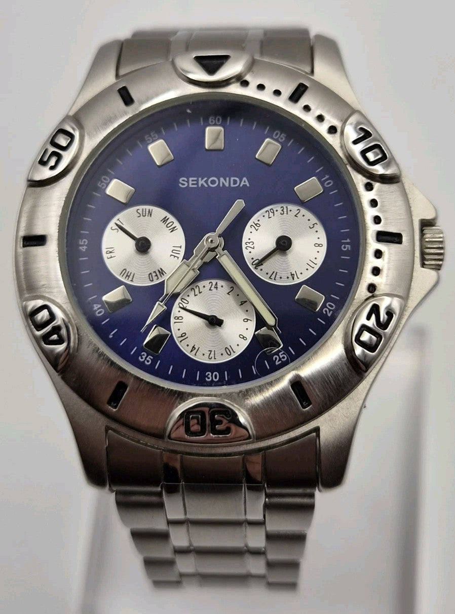 Sekonda 3592-AKV men's sports wristwatch featuring a blue dial Working10