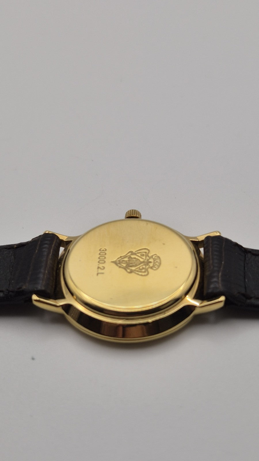 GucciGold 3000.2.L A new strap and a new battery18