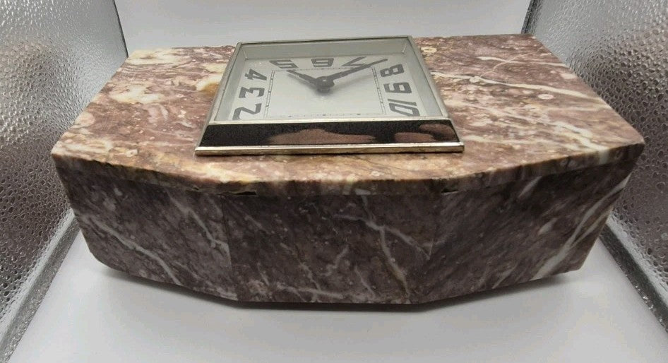 Art Deco marble mantel clock set with matching garniture vases6