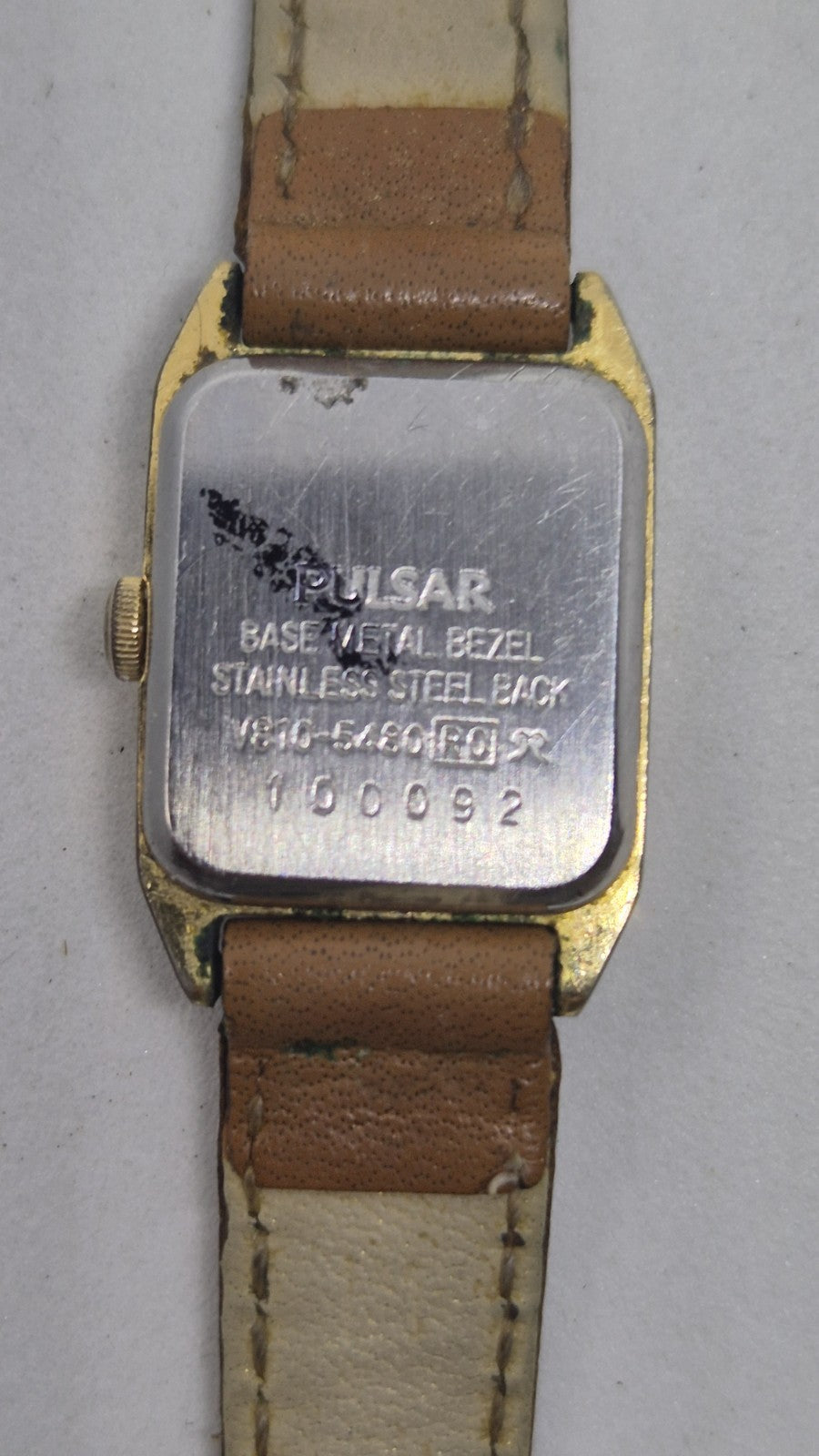 vintage Pulsar V810 ladies' goldtone quartz watch.3