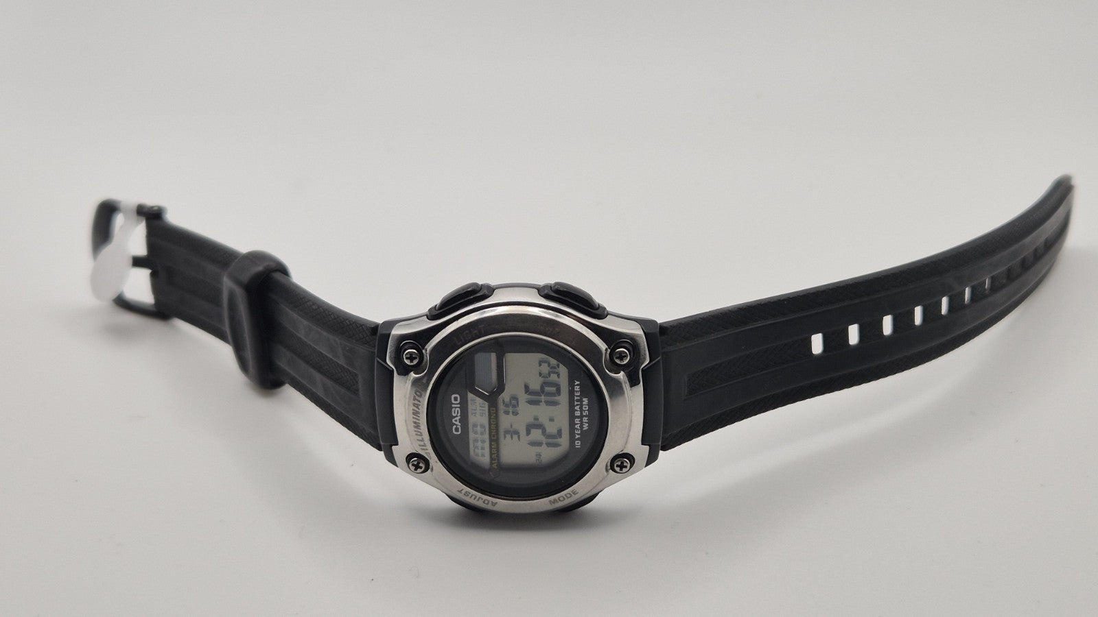 Casio W-211 3091 Digital Watch – Alarm Chrono 7