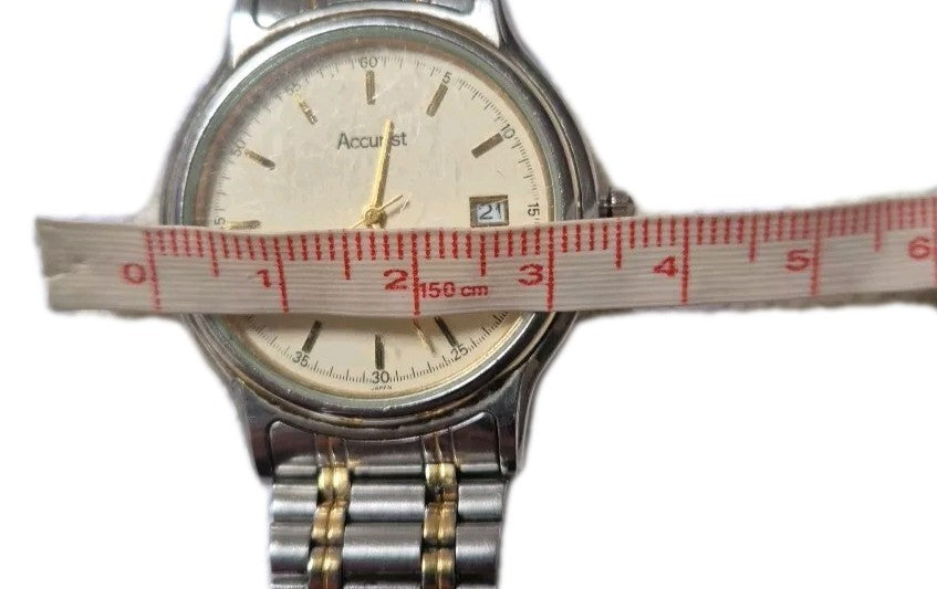 Accurist Mens Quartz Watch For PARTS 9