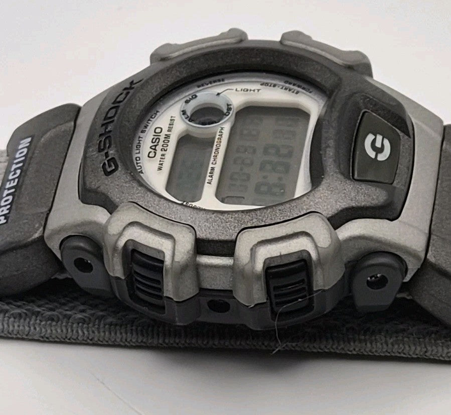 Casio G Shock DW-004 2164 Digital Watch. Working14