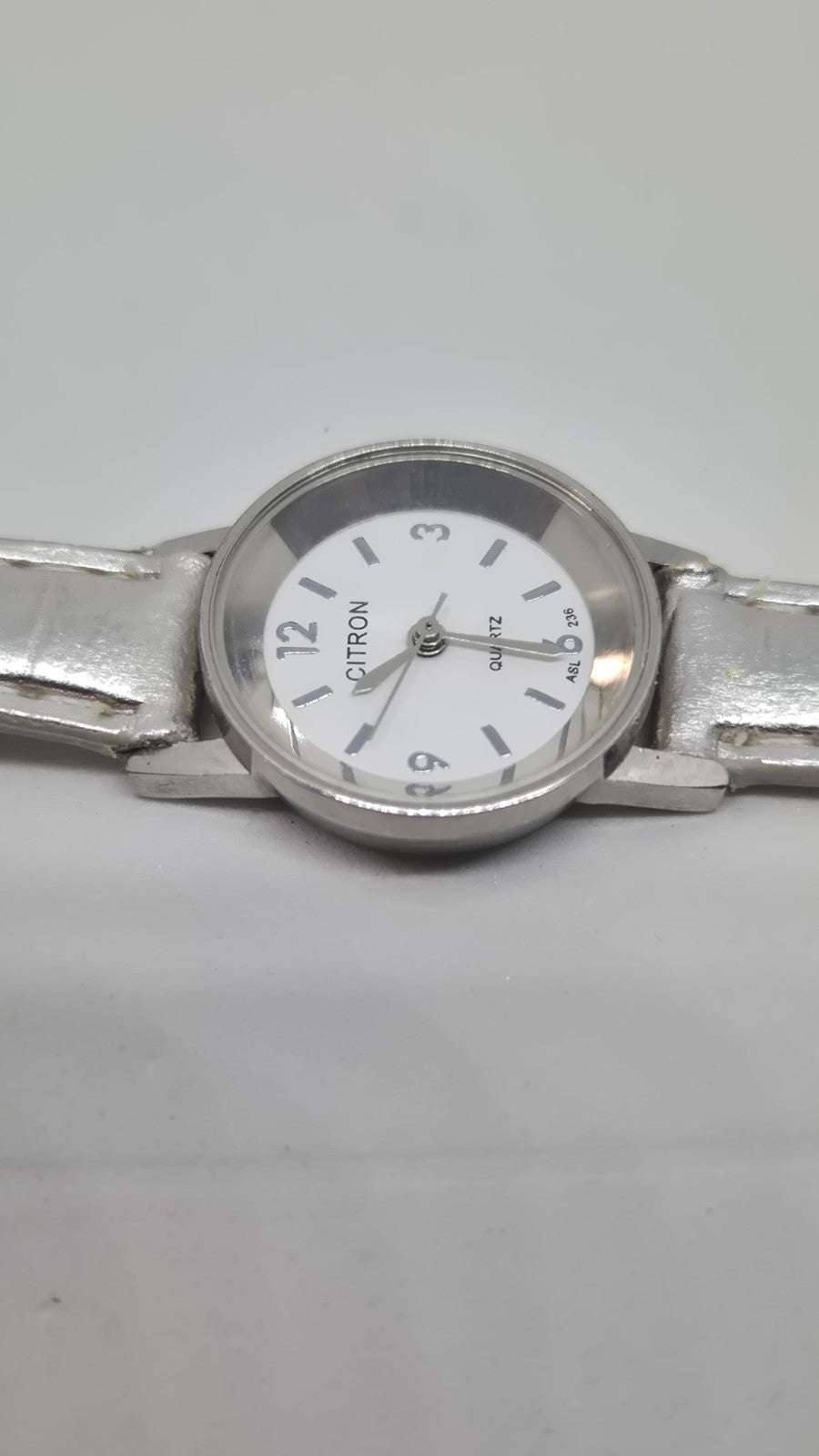 citron quartz ladies watch1
